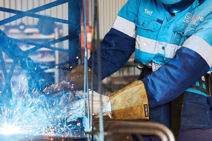 <b>Tori's Success in Steel</b>