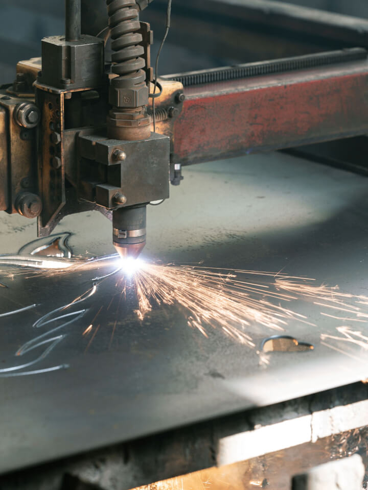 <b><a href="/cnc-plasma-cutting.html">CNC PLASMA CUTTING</a> fa_arrow-circle-right_fa</b>