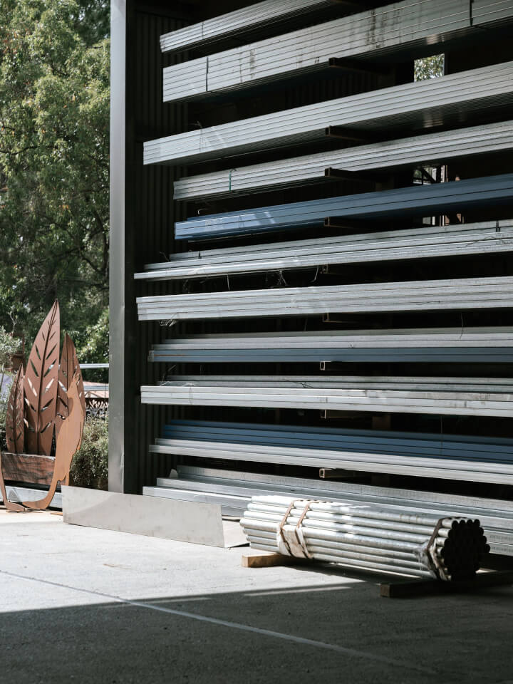 <b><a href="/hot-dip-galvanizing.html">HOT DIP GALVANIZING</a> </b>fa_arrow-circle-right_fa