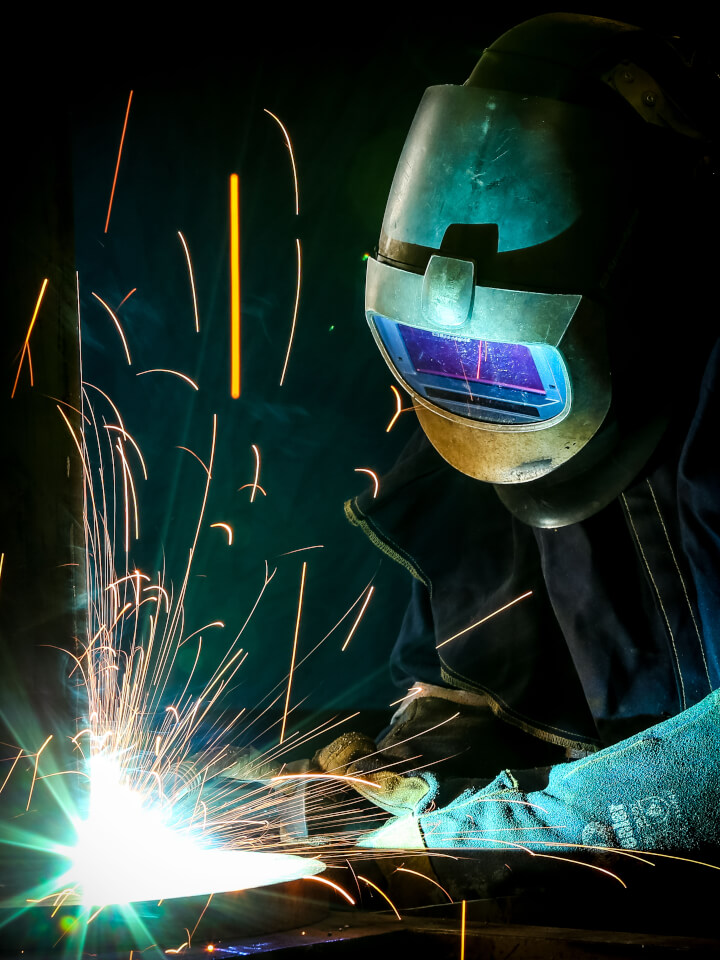<b><a href="/fabrication.html">FABRICATION</a>&nbsp;fa_arrow-circle-right_fa</b>