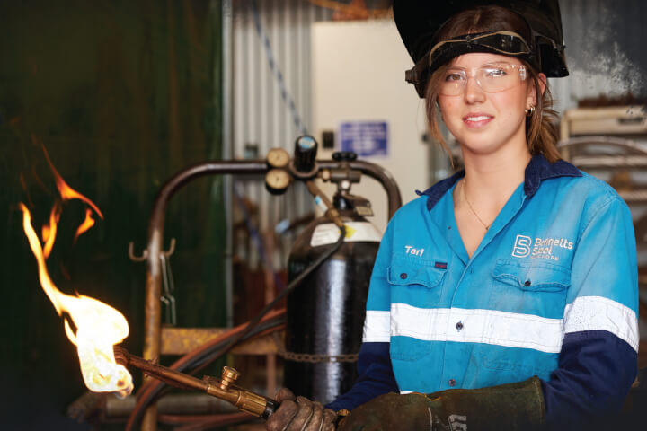 <b>Tori's Success in Steel</b>