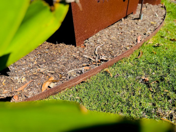 Garden-edging-and-beds - Bennetts Steel